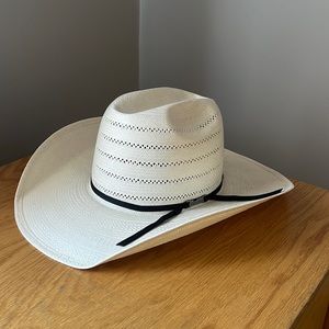 American Hat Co. Women’s Cowgirl Hat; Material: Dri-Lex; Condition: gently used